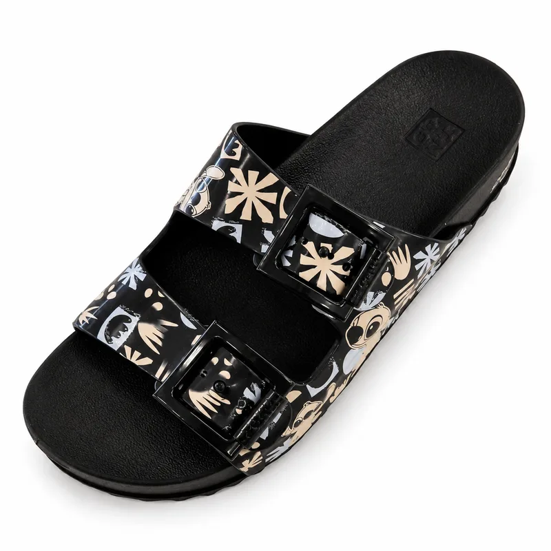 Chinelo Zaxy, Preto