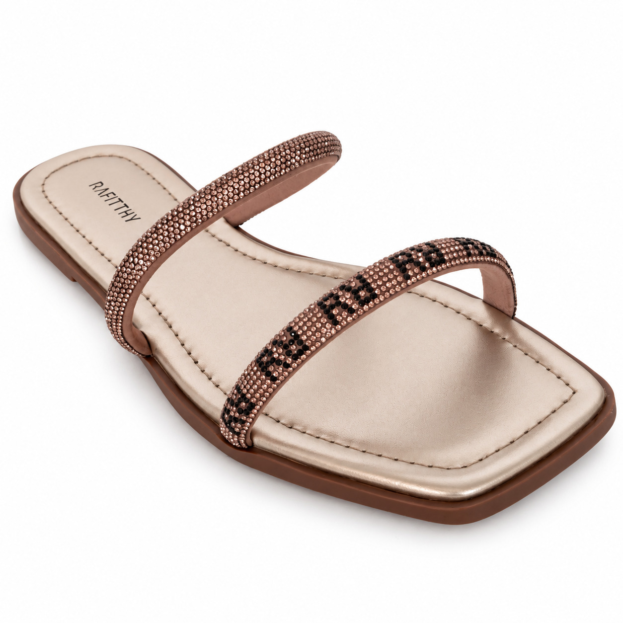Chinelo Rafitthy, foto 1 de 3