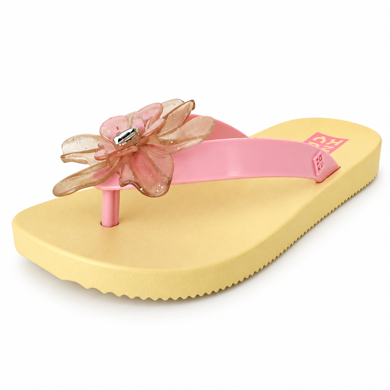 Chinelo Zaxy, foto 1 de 3