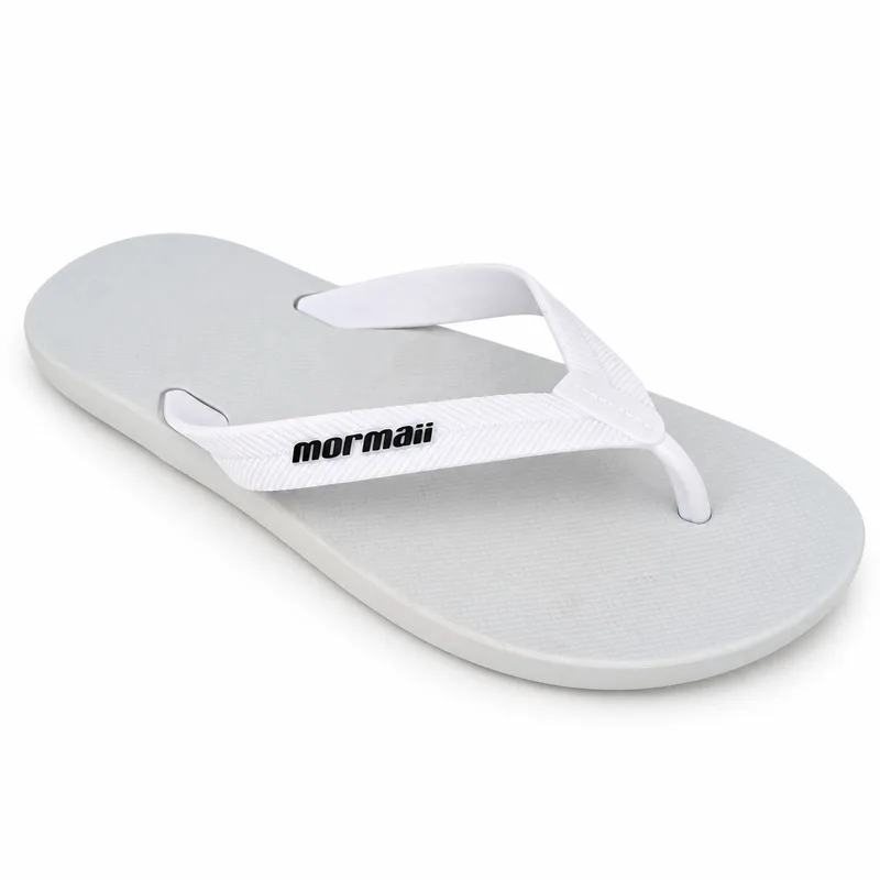 Chinelo Mormai, Branco