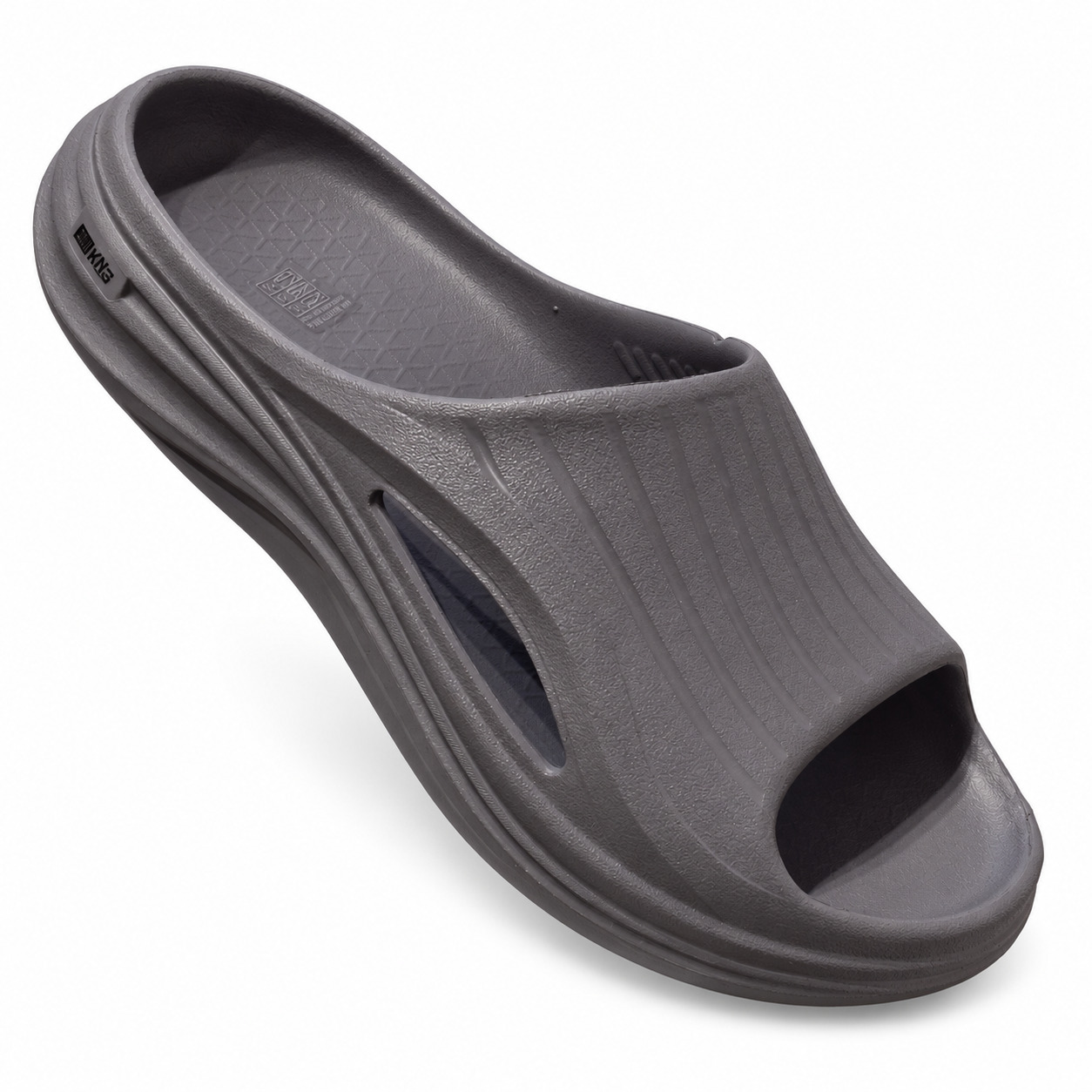 Chinelo Actvitta, foto 1 de 3