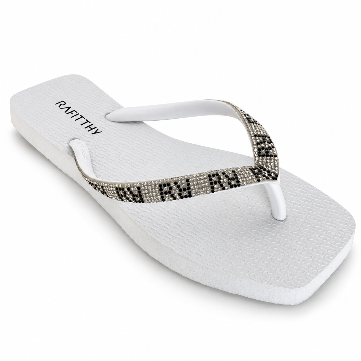 Chinelo Rafitthy, foto 1 de 3
