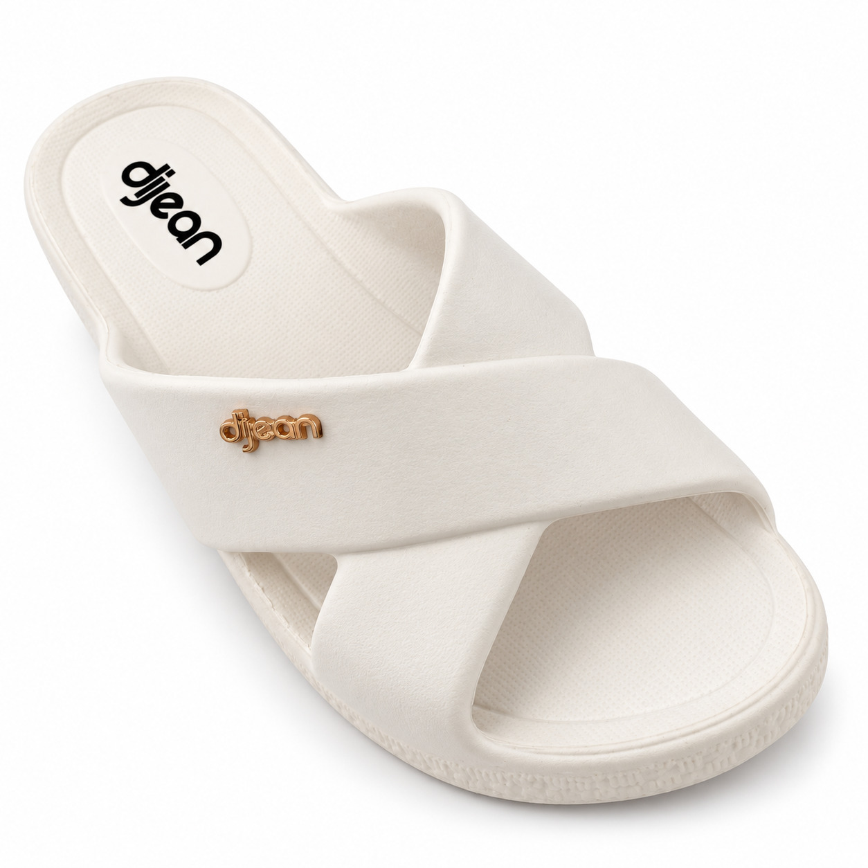 Chinelo Dijean, foto 1 de 3