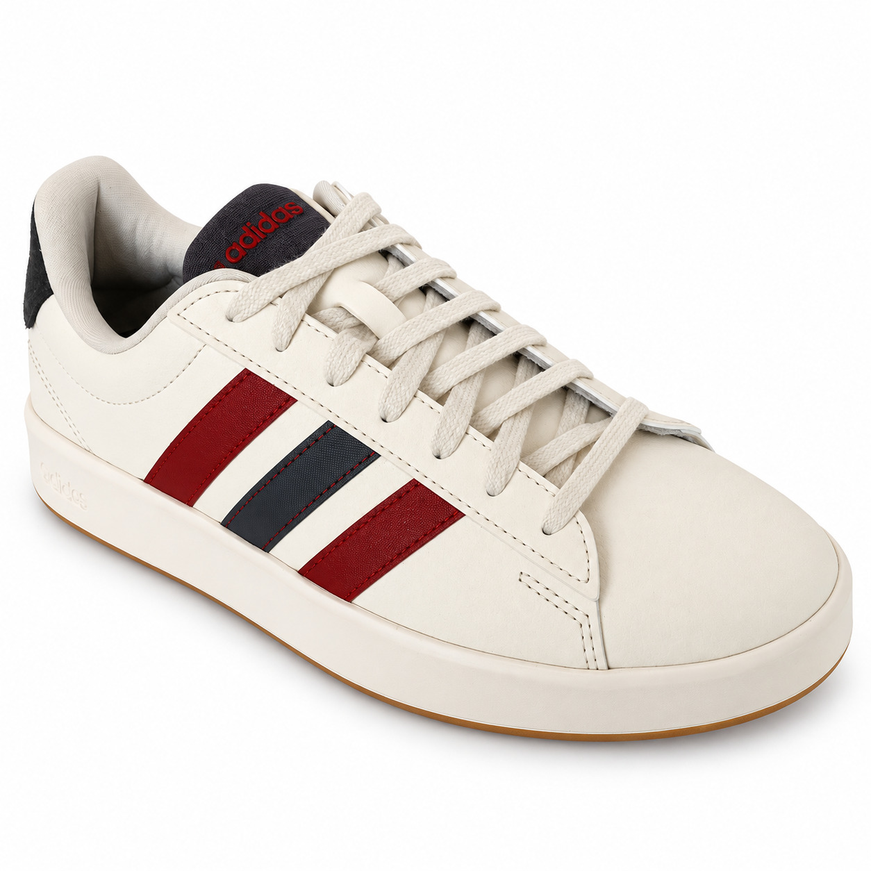 Tênis Adidas, foto 1 de 3