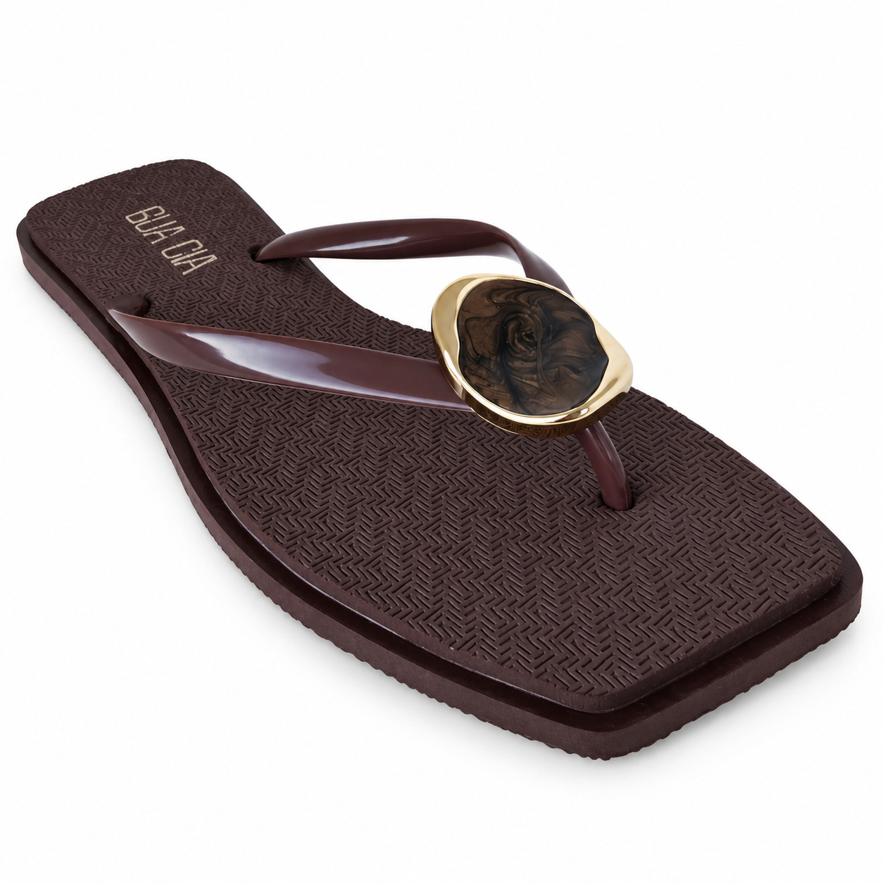 Chinelo Sua Cia, foto 1 de 3