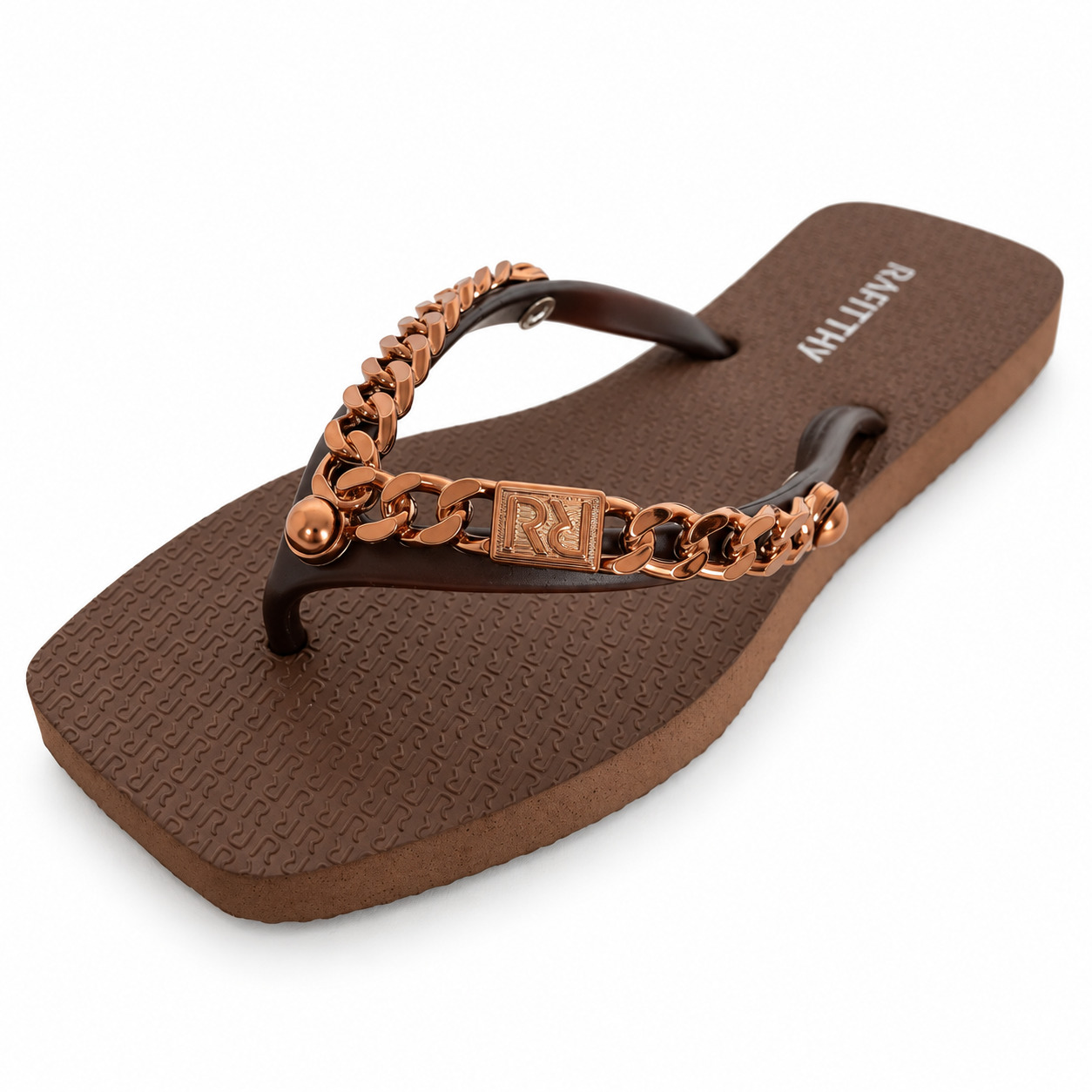 Chinelo Rafitthy, foto 1 de 3
