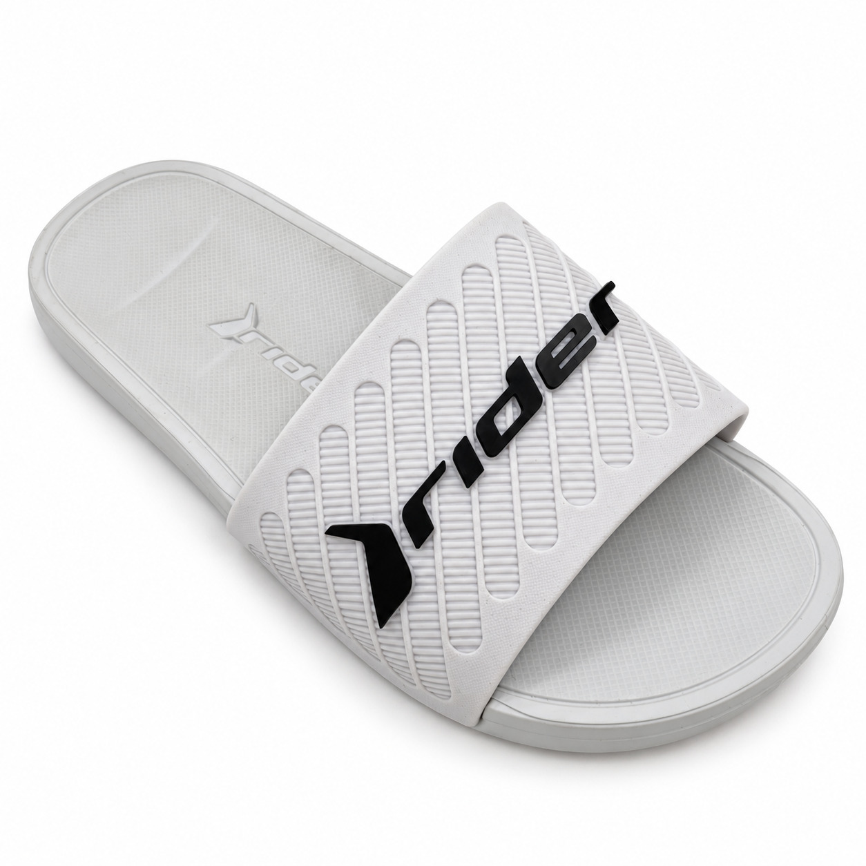 Chinelo Rider, foto 1 de 3