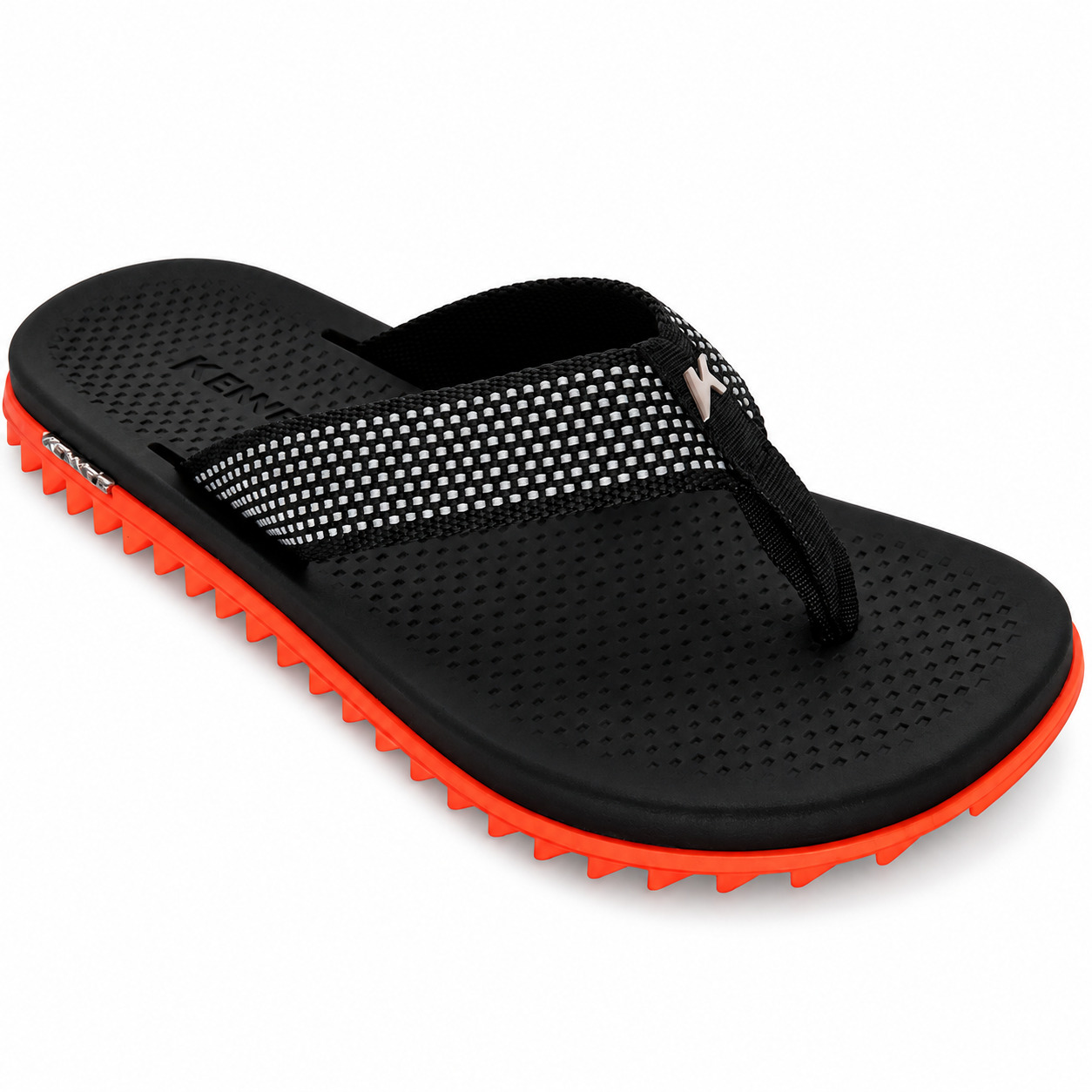 Chinelo Kenner, foto 1 de 3